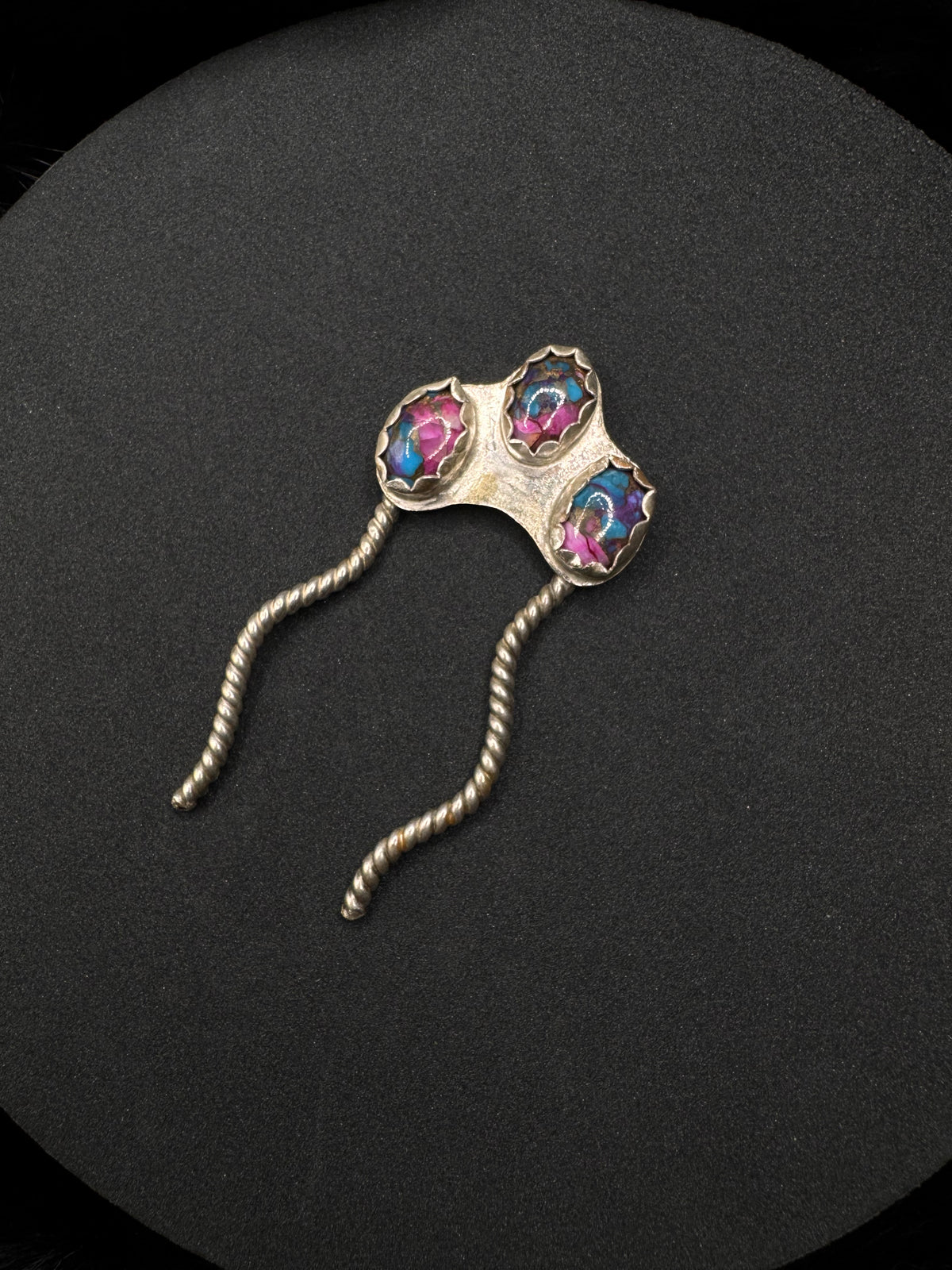 Spiny Oyster Hair Pin